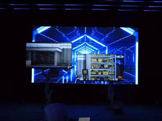 智能倉儲機械臂和LED屏幕的互動演繹